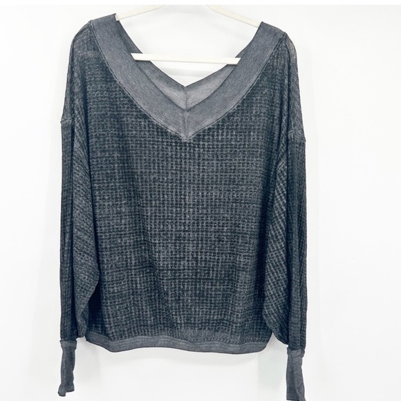 WE THE FREE WOMANS SHEER LAYERING TOP. SIZE MED - Picture 3 of 8